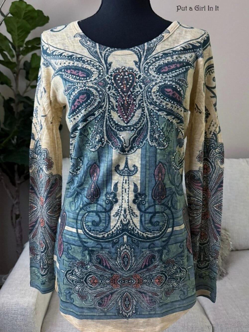 Vocal Apparel women's crystal bling sublimation taupe paisley dolman shirt s m